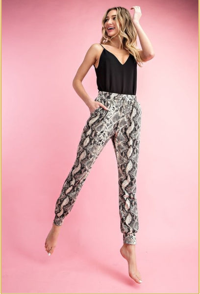 Just a Flirt Tank - Style & Grace Co